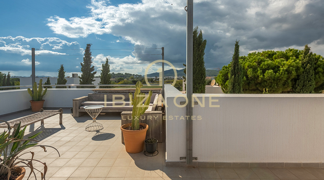 Villa de ville exclusive avec piscine à vendre