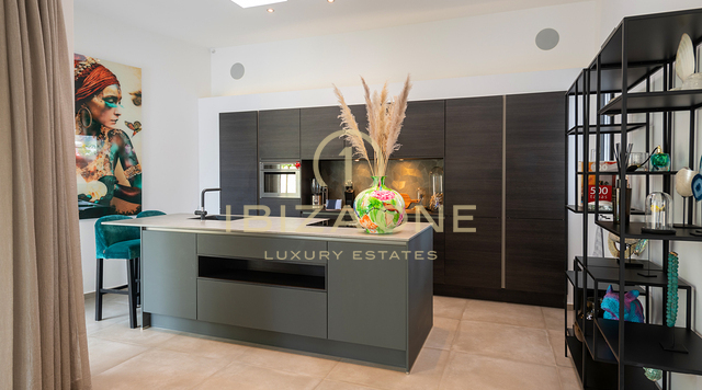 Exclusiva villa de pueblo con piscina en venta