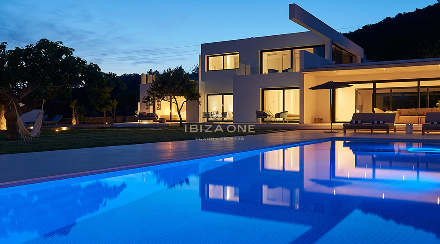 Moderne, luxuriöse, familienfreundliche Villa zu vermieten, Ibiza - Moderne, luxuriöse, familienfreundliche Villa zu verkaufen, Ibiza