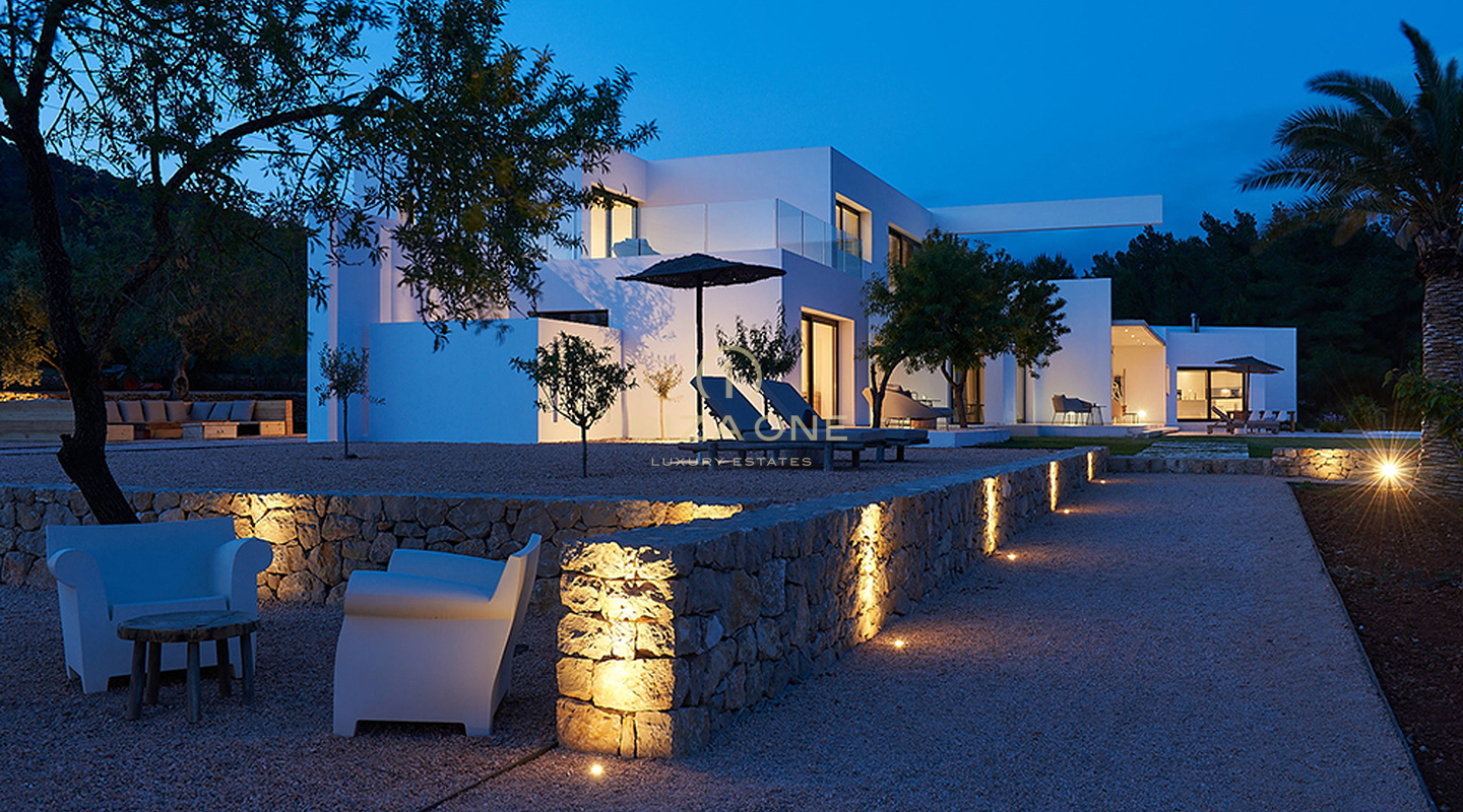 Moderne, luxuriöse, familienfreundliche Villa zu vermieten, Ibiza - Moderne, luxuriöse, familienfreundliche Villa zu verkaufen, Ibiza