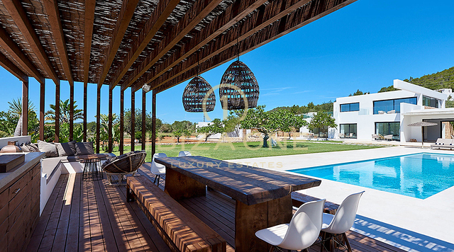 Moderna villa di lusso adatta alle famiglie in affitto, Ibiza - Moderna villa di lusso adatta alle famiglie in vendita, Ibiza