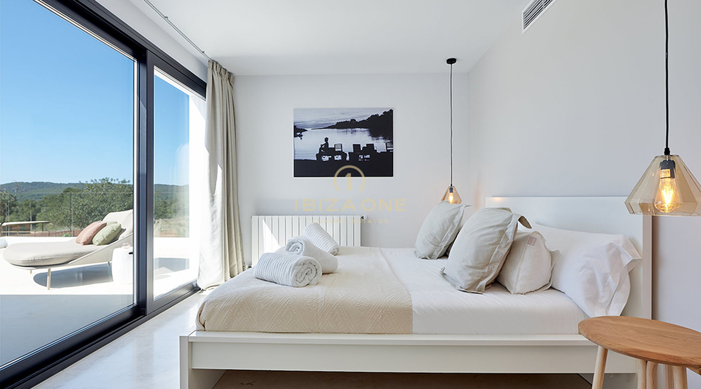 Moderne, luxuriöse, familienfreundliche Villa zu vermieten, Ibiza - Moderne, luxuriöse, familienfreundliche Villa zu verkaufen, Ibiza