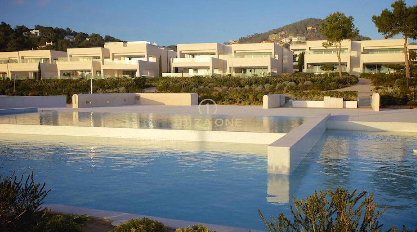 Apartamento de lujo en Es Pouet con vistas al mar y a la ciudad de Ibiza en venta, Ibiza
