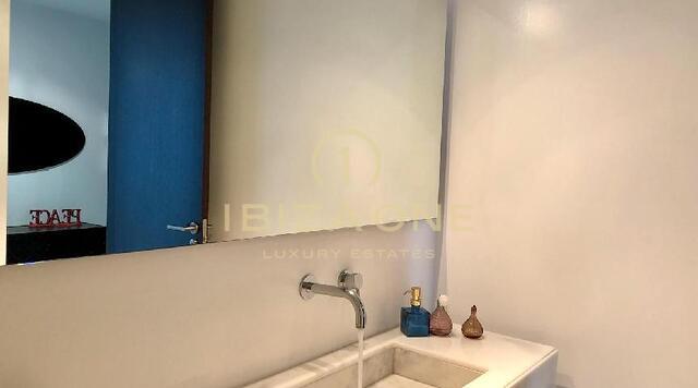 Luxe appartement in Es Pouet met uitzicht op de zee en Ibiza-stad te koop, Ibiza