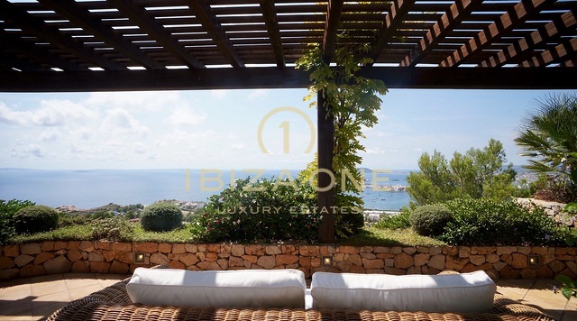 Majestuosa villa con vistas 360º al mar, Dalt Vila y Formentera en venta