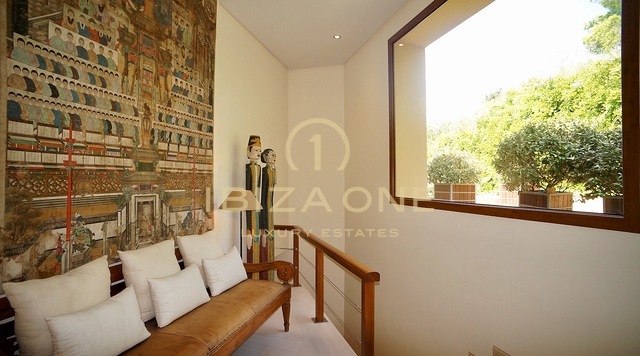 Majestic villa with 360º views of the sea, Dalt Vila and Formentera for sale