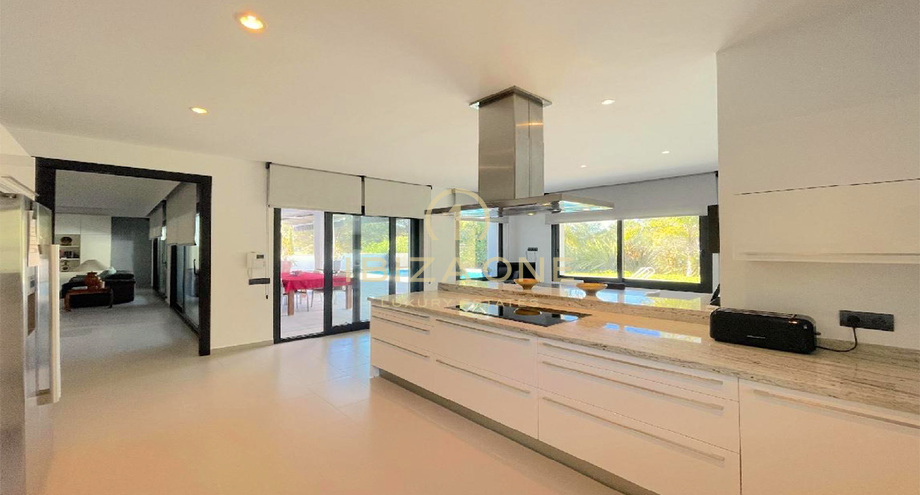 Фотографии объектов недвижимости