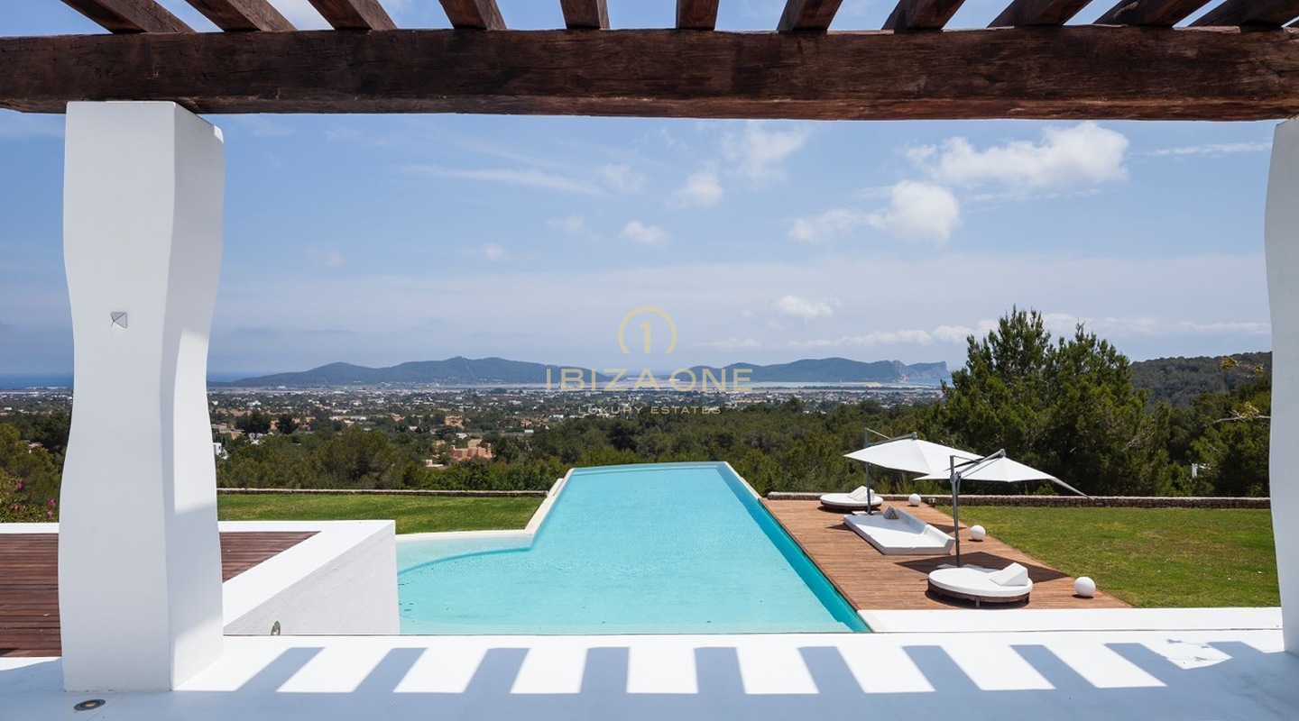 Beautiful luxury holiday villa with stunning views of the sea and the countryside of Ibiza for rent, Ibiza