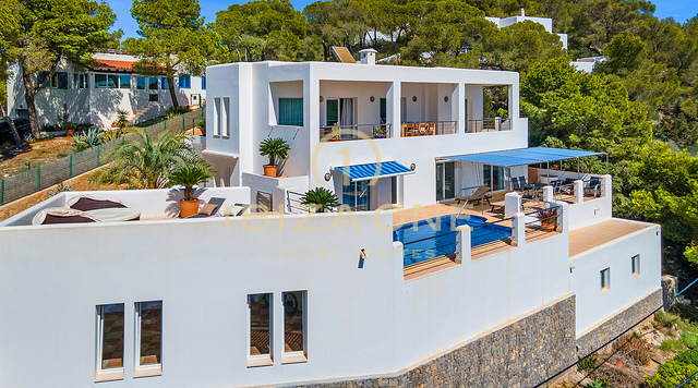 Charming villa with views of the sea, Salinas and spectacular sunsets towards Es Vedra for sale, Ibiza