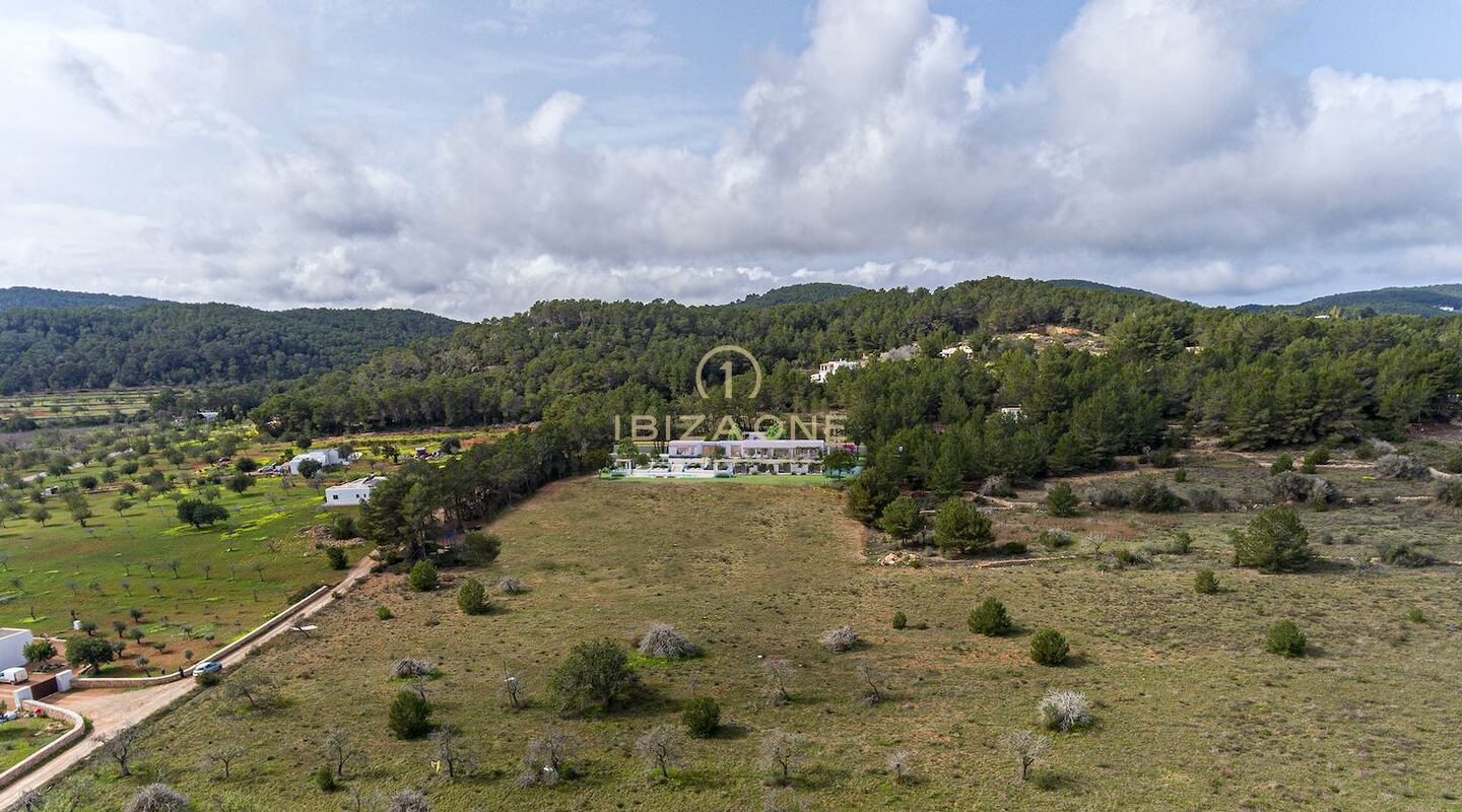 Finca Blakstad nouvellement construite à quelques minutes de Santa Gertrudis à vendre