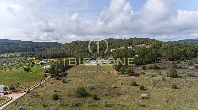 Finca Blakstad nouvellement construite à quelques minutes de Santa Gertrudis à vendre
