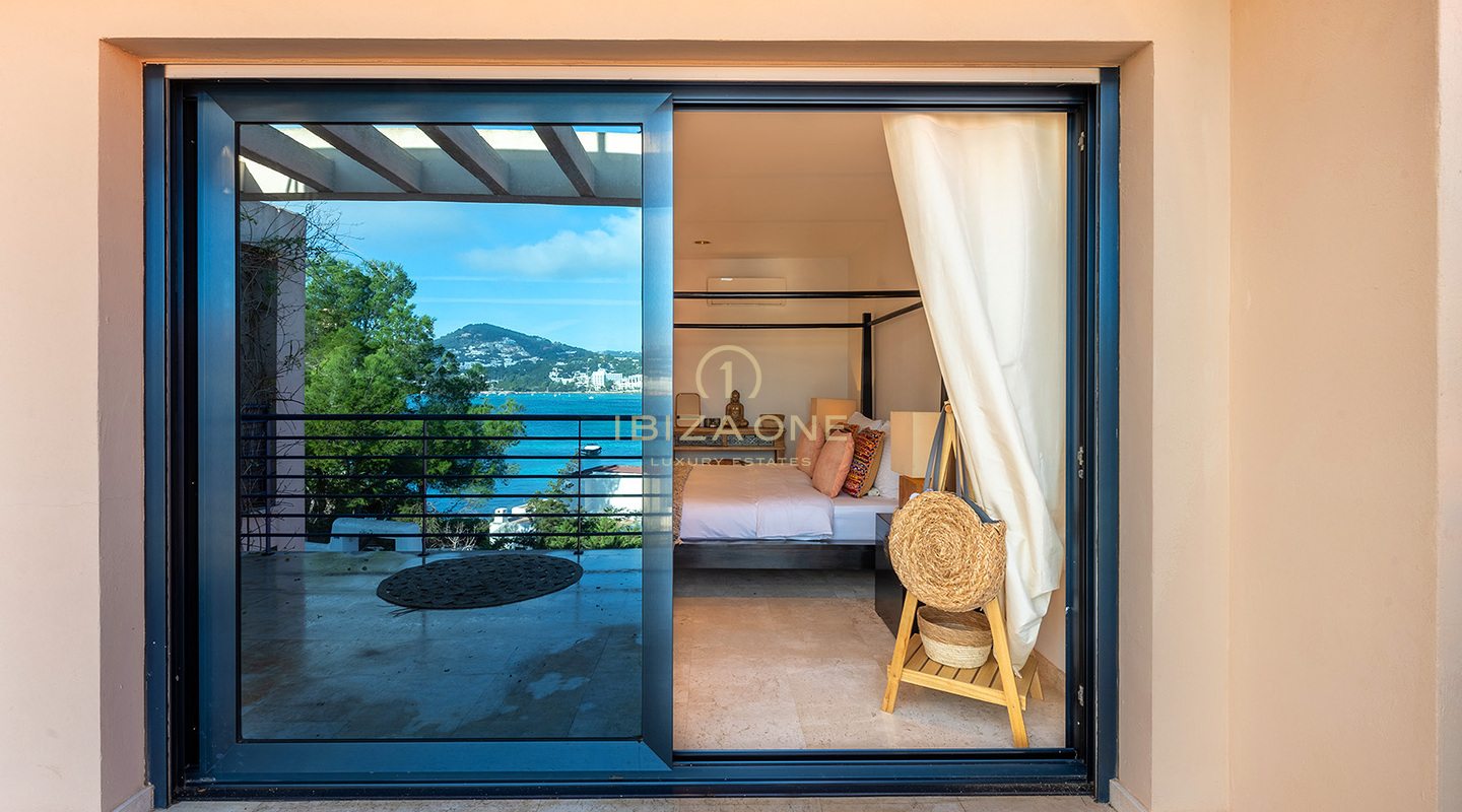 Gran casa adosada de lujo en Illa Plana con vistas al mar en venta, Ibiza - Gran casa adosada de lujo en Illa Plana con vistas al mar en alquiler, Ibiza