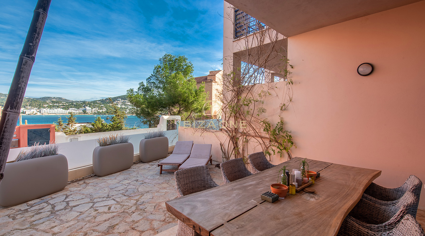 Gran casa adosada de lujo en Illa Plana con vistas al mar en venta, Ibiza - Gran casa adosada de lujo en Illa Plana con vistas al mar en alquiler, Ibiza