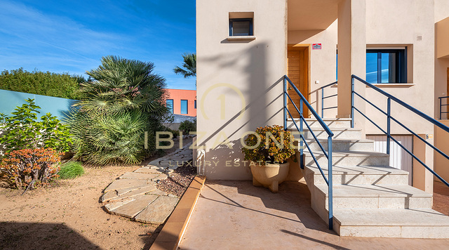 Prachtig luxe herenhuis in Illa Plana met uitzicht op zee te koop, Ibiza - Prachtig luxe herenhuis in Illa Plana met uitzicht op zee te huur, Ibiza