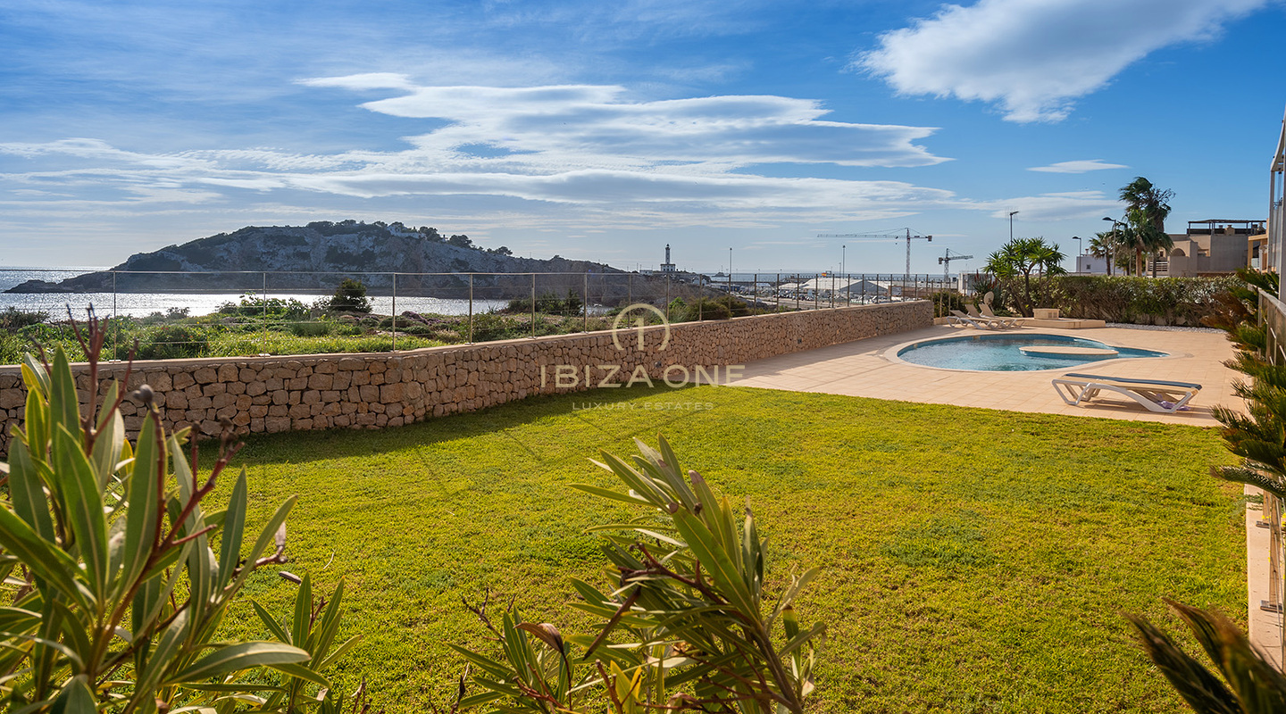 Great luxury townhouse in Illa Plana with sea views for sale, Ibiza - Great luxury townhouse in Illa Plana with sea views for rent, Ibiza
