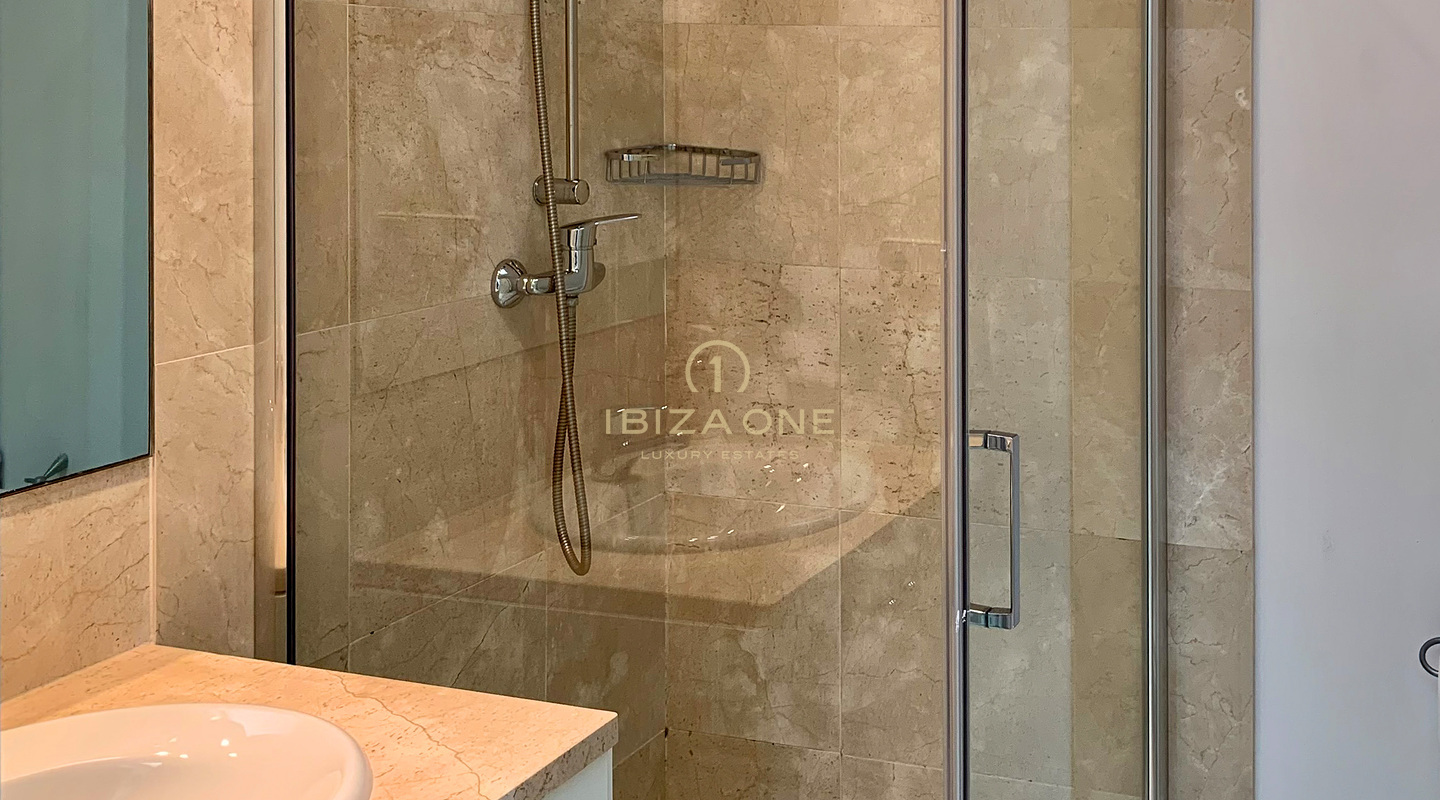 Gran casa adosada de lujo en Illa Plana con vistas al mar en venta, Ibiza - Gran casa adosada de lujo en Illa Plana con vistas al mar en alquiler, Ibiza
