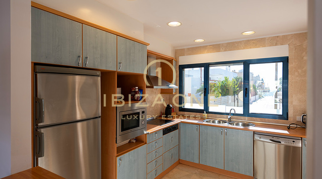 Grande maison de ville de luxe à Illa Plana avec vue sur la mer à vendre, Ibiza - Grande maison de ville de luxe à Illa Plana avec vue sur la mer à louer, Ibiza