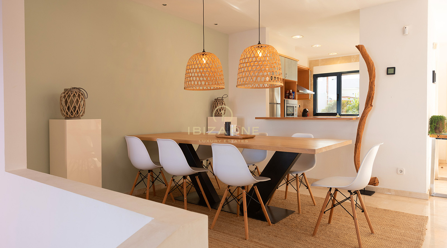 Grande maison de ville de luxe à Illa Plana avec vue sur la mer à vendre, Ibiza - Grande maison de ville de luxe à Illa Plana avec vue sur la mer à louer, Ibiza