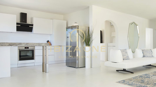 Beautiful villa close to Ibiza's golf course for sale