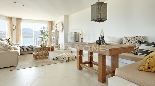 Schöne 3-Zimmer-Wohnung mit Meerblick zu verkaufen