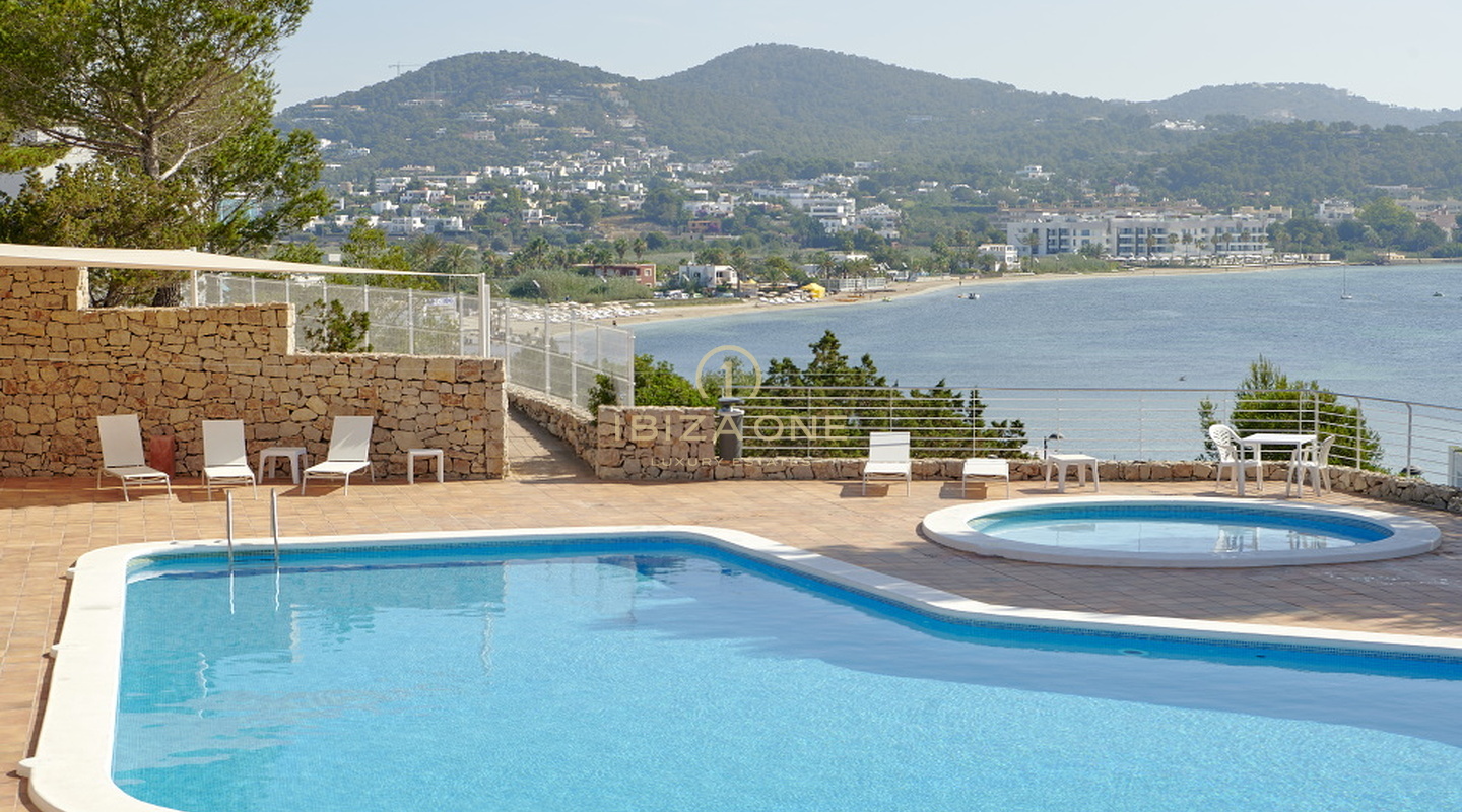 Bel appartement 3 chambres avec vue mer à vendre