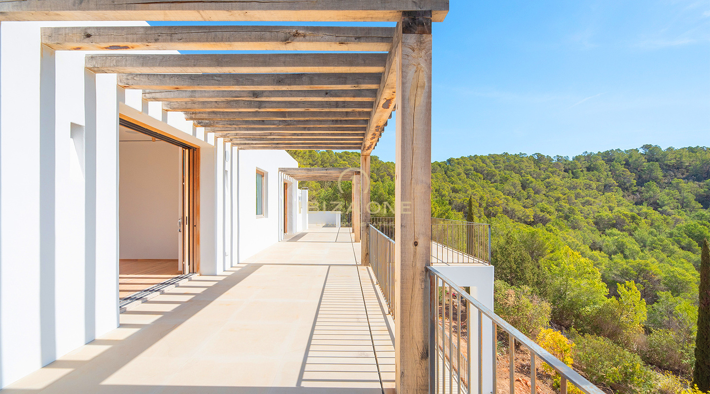 Proprietà di lusso originale Blakstad Design in vendita con fantastica vista sul mare e sul paesaggio, Ibiza