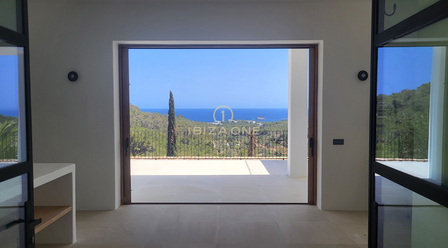 Proprietà di lusso originale Blakstad Design in vendita con fantastica vista sul mare e sul paesaggio, Ibiza