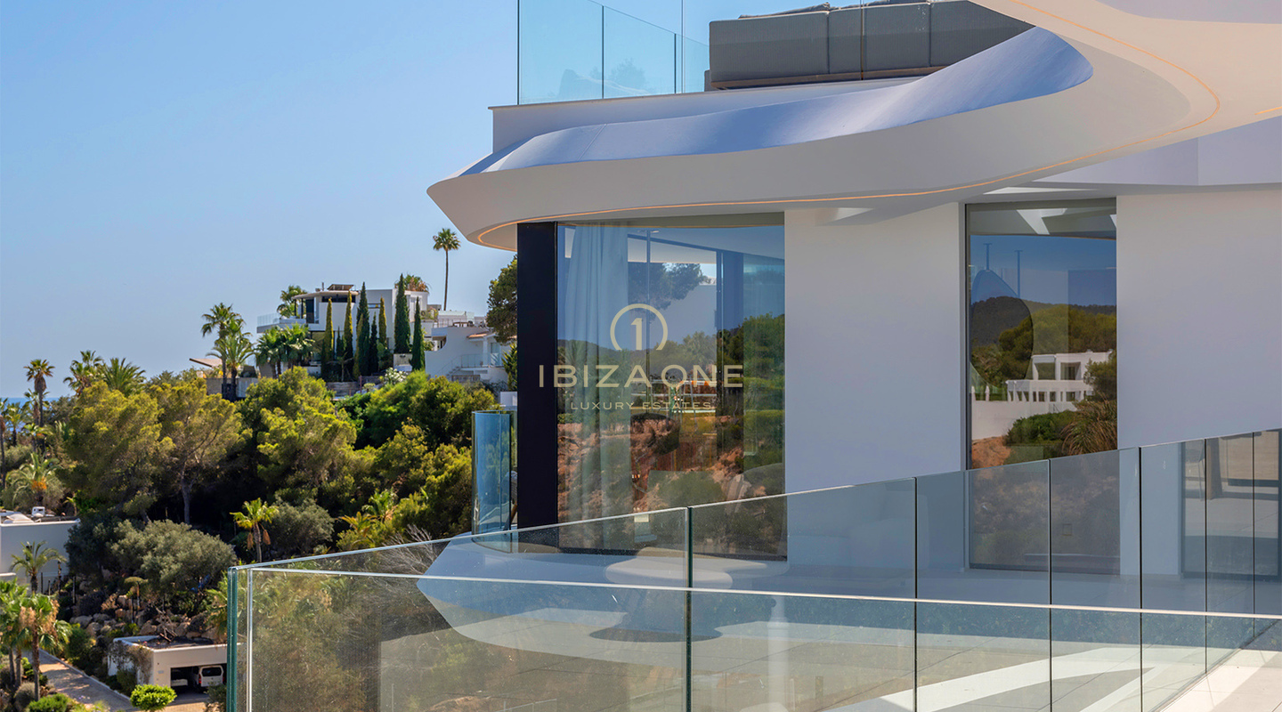 Straordinaria proprietà di lusso con vista sul mare in un'urbanizzazione esclusiva in vendita, Ibiza