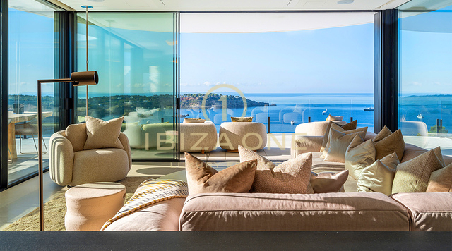 Straordinaria proprietà di lusso con vista sul mare in un'urbanizzazione esclusiva in vendita, Ibiza