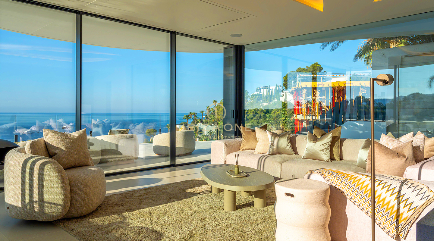 Außergewöhnliche Luxusimmobilie mit Meerblick in einer exklusiven Urbanisation zu verkaufen, Ibiza