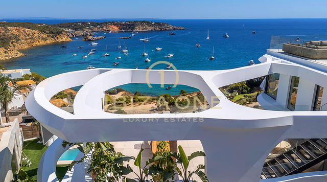 Außergewöhnliche Luxusimmobilie mit Meerblick in einer exklusiven Urbanisation zu verkaufen, Ibiza