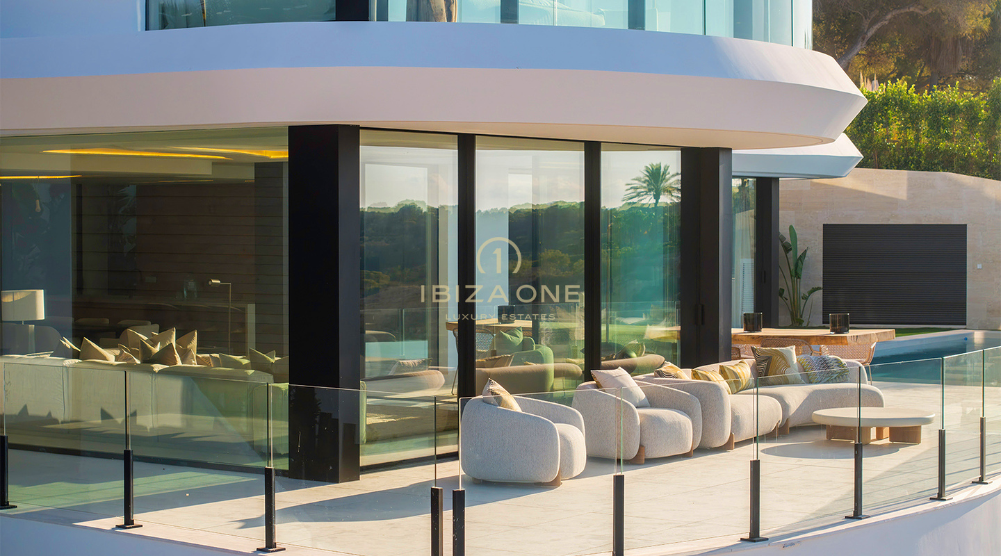 Außergewöhnliche Luxusimmobilie mit Meerblick in einer exklusiven Urbanisation zu verkaufen, Ibiza