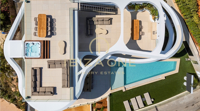 Außergewöhnliche Luxusimmobilie mit Meerblick in einer exklusiven Urbanisation zu verkaufen, Ibiza