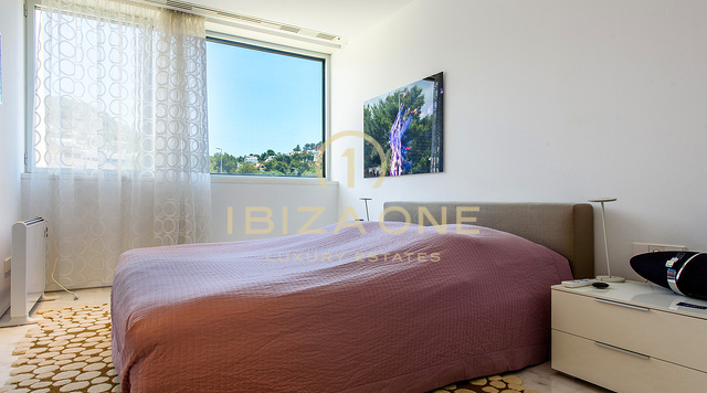 Luxuriöses Es Pouet-Apartment mit Meerblick und Blick auf Dalt Vila zu verkaufen, Ibiza