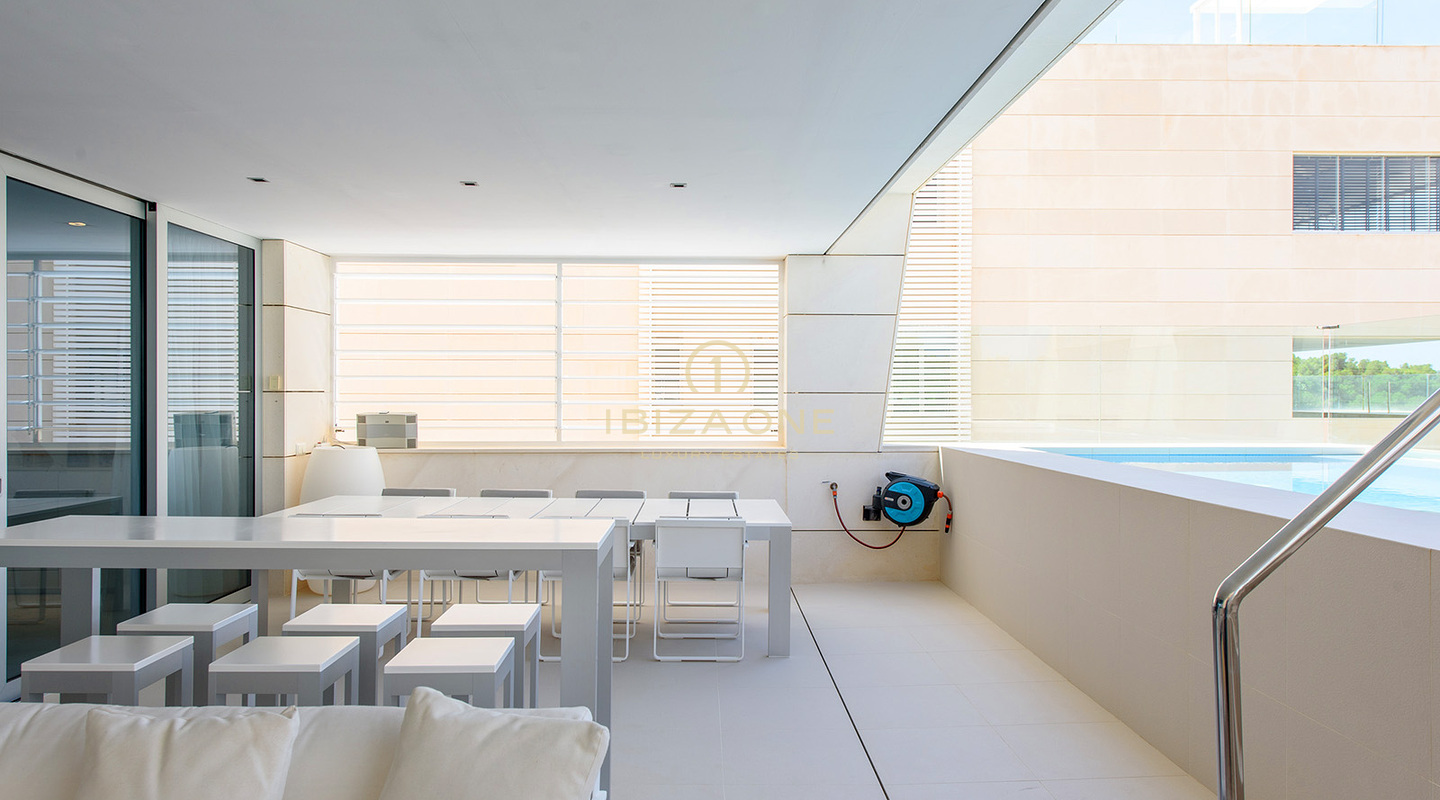 Lussuoso appartamento Es Pouet con vista mare e vista Dalt Vila in vendita, Ibiza
