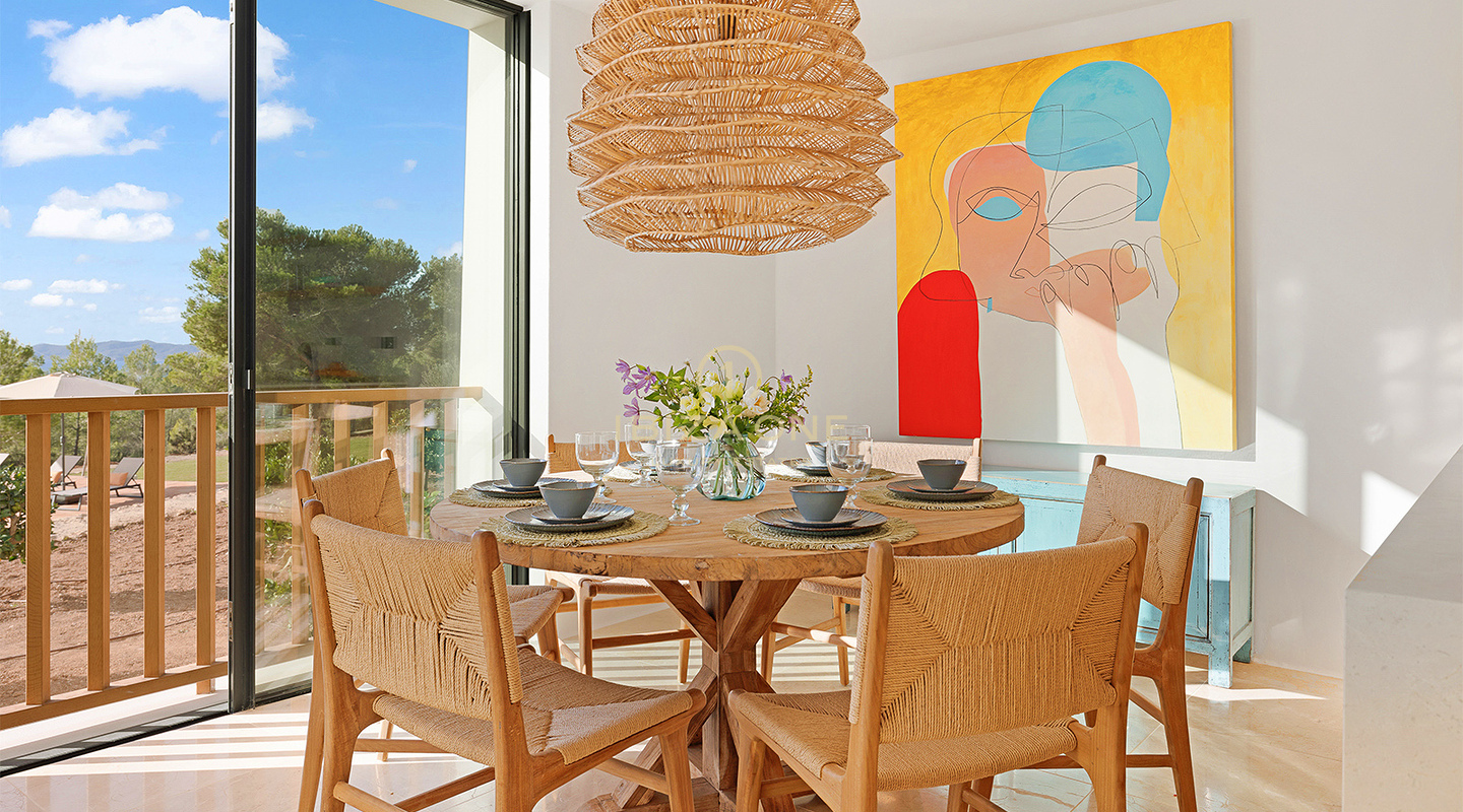 Großzügige Neubau-Luxusvilla im Blakstad-Design mit Blick auf das Meer und die Altstadt von Dalt Vila zu verkaufen, Ibiza