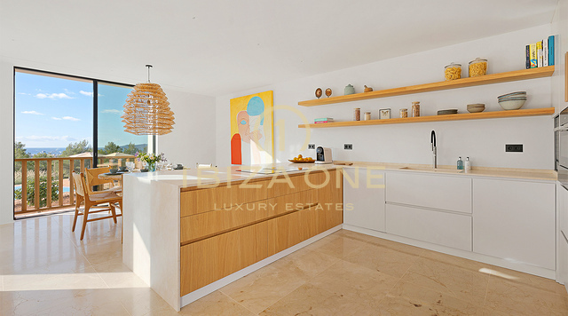 Amplia villa de lujo de nueva construcción de diseño Blakstad con vistas al mar y al casco antiguo de Dalt Vila en venta, Ibiza
