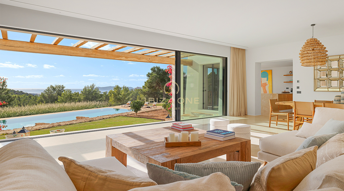 Großzügige Neubau-Luxusvilla im Blakstad-Design mit Blick auf das Meer und die Altstadt von Dalt Vila zu verkaufen, Ibiza