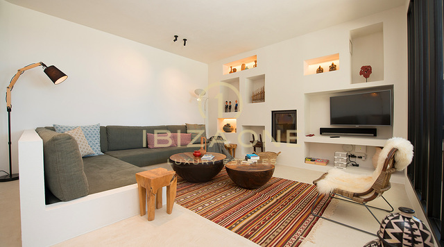 Moderne, renovierte Luxus Villa mit Meerblick und touristischer Vermietlizenz zum Verkauf