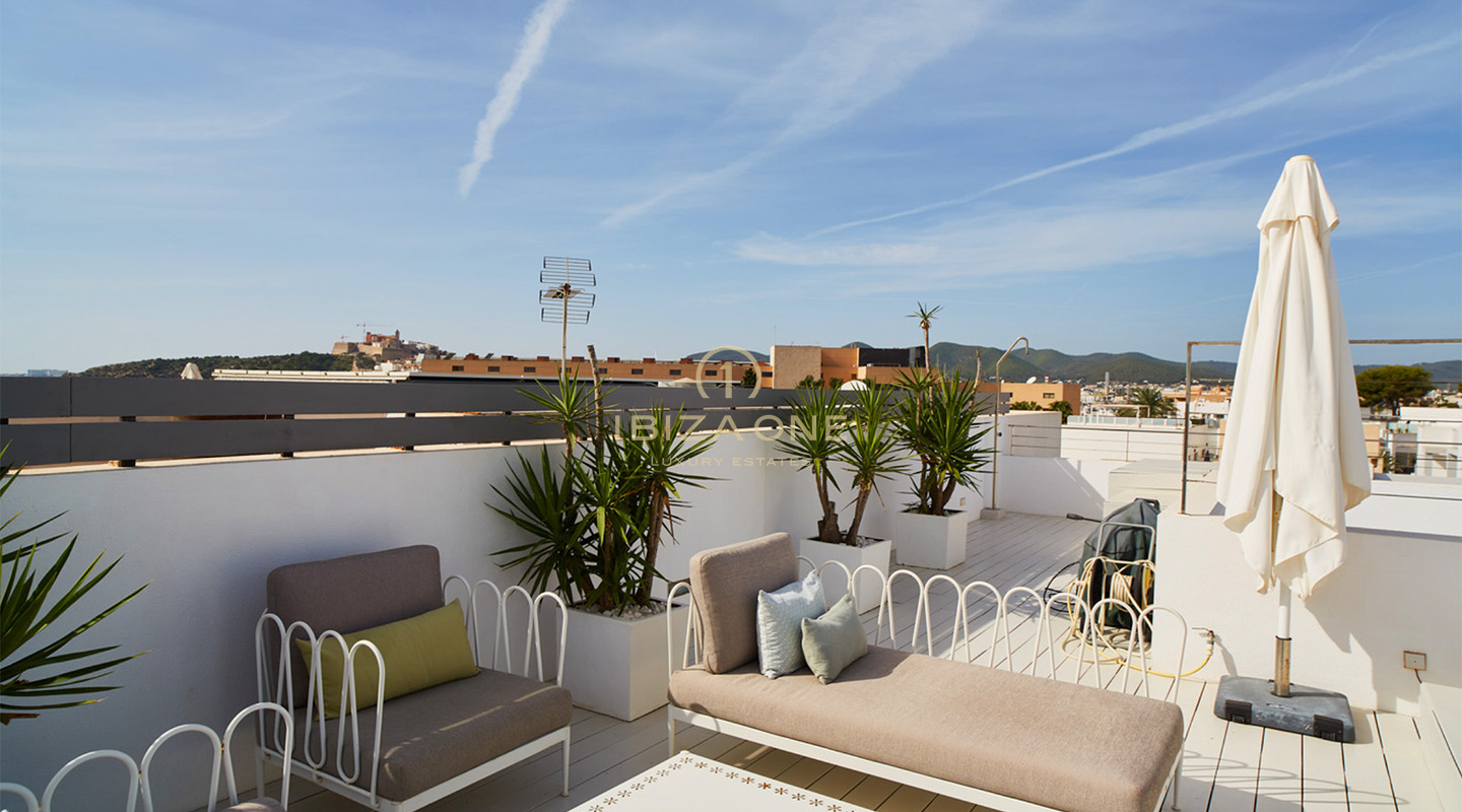 Modern luxury turnkey townhouse in Illa Plana for sale, Ibiza - Modern luxury turnkey townhouse in Illa Plana for rent, Ibiza
