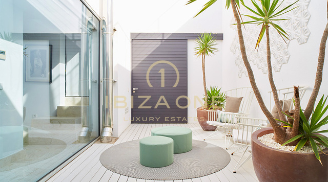 Moderna casa adosada de lujo llave en mano en Illa Plana en venta, Ibiza - Moderna casa adosada de lujo llave en mano en Illa Plana en alquiler, Ibiza