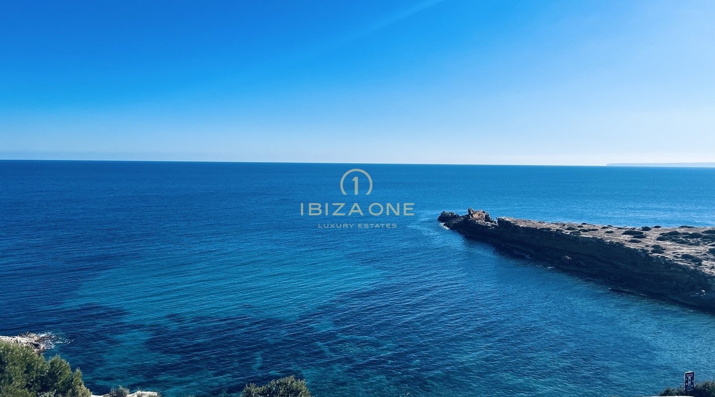 Het eerste luxe project aan zee met 3 moderne villa's en 3 zwembaden te koop, Ibiza - Cap Martinet - Het eerste luxe project aan zee met 3 moderne villa's en 3 zwembaden te huur, Ibiza - Cap Martinet