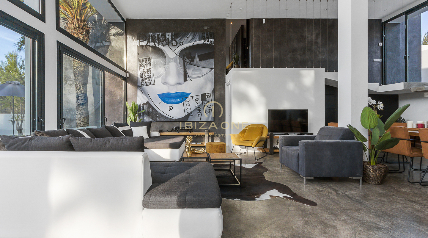 Moderne luxe villa omgeven door een tropische tuin te koop, Ibiza - Moderne luxe villa omgeven door een tropische tuin te huur, Ibiza