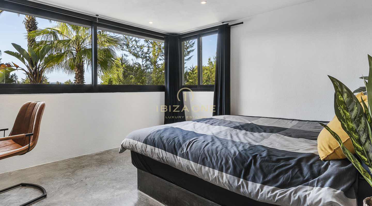 Moderne luxe villa omgeven door een tropische tuin te koop, Ibiza - Moderne luxe villa omgeven door een tropische tuin te huur, Ibiza