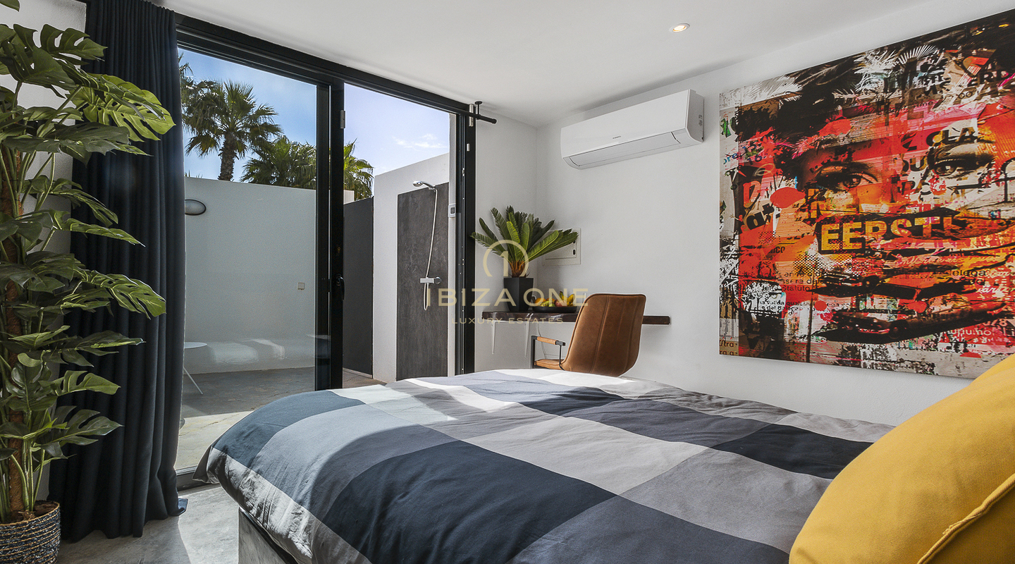 Moderne Luxusvilla umgeben von einem tropischen Garten zu verkaufen, Ibiza – Moderne Luxusvilla umgeben von einem tropischen Garten zu vermieten, Ibiza