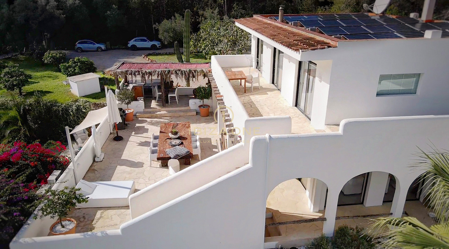 Prachtige luxe Ibiza finca omgeven door de natuur met een Blakstad project te koop, Ibiza - Prachtige luxe Ibiza finca omgeven door de natuur met een Blakstad project te huur, Ibiza