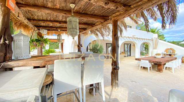 Prachtige luxe Ibiza finca omgeven door de natuur met een Blakstad project te koop, Ibiza - Prachtige luxe Ibiza finca omgeven door de natuur met een Blakstad project te huur, Ibiza