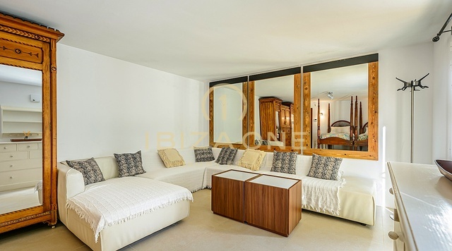 Encantadora villa de lujo en Santa Eulalia en alquiler, Ibiza