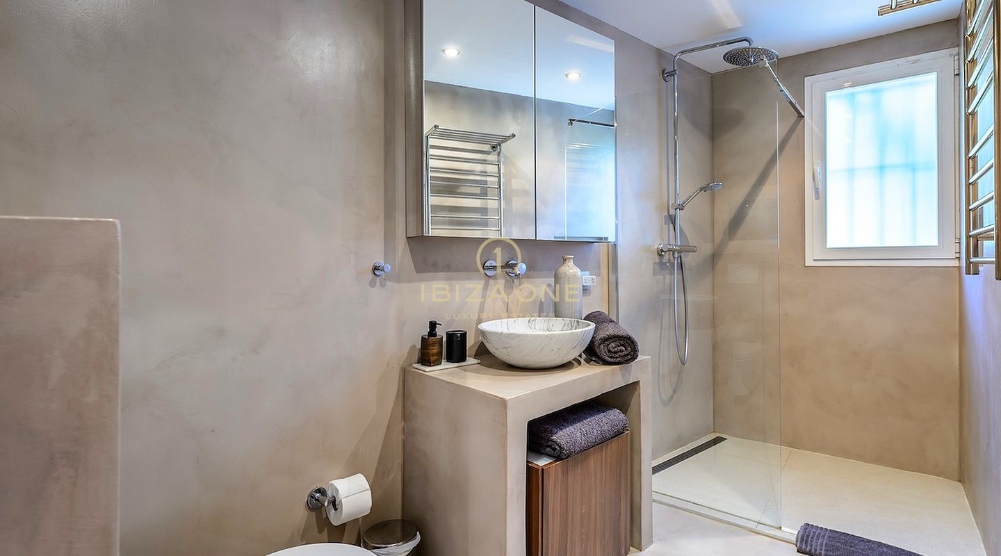 Charmante luxe villa in Santa Eulalia te huur, Ibiza