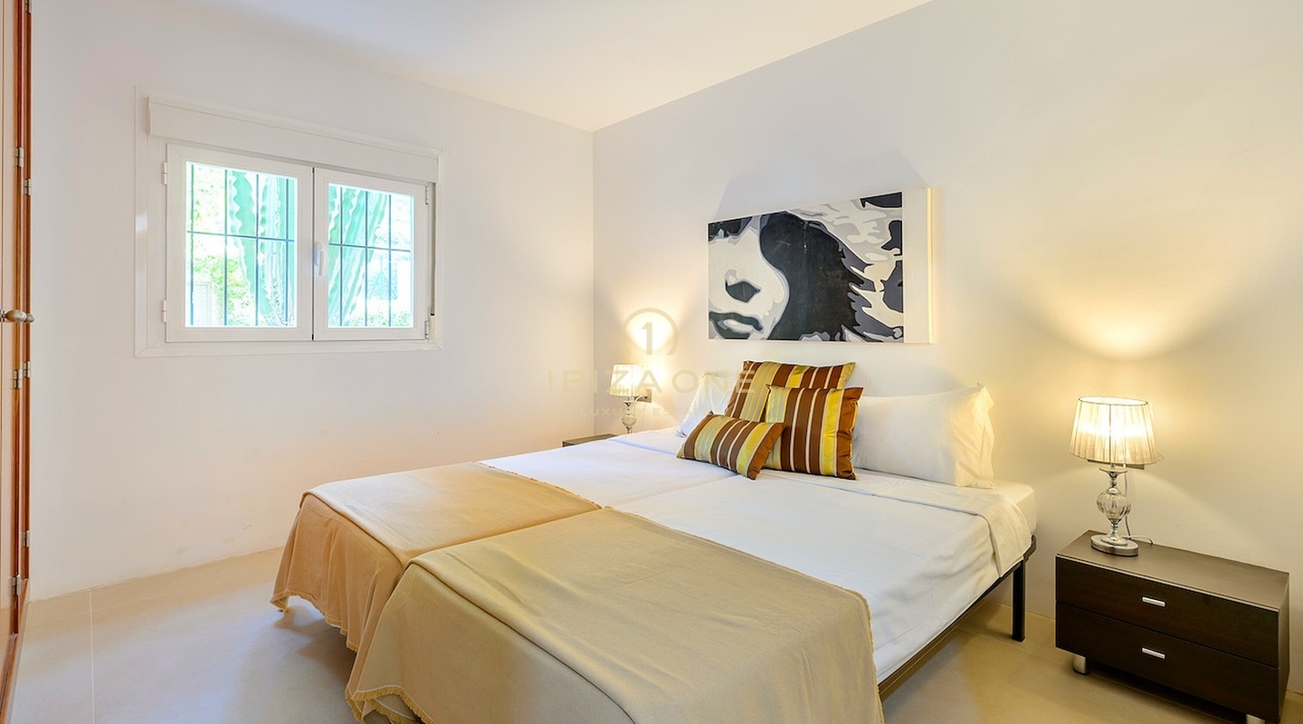 Charmante luxe villa in Santa Eulalia te huur, Ibiza